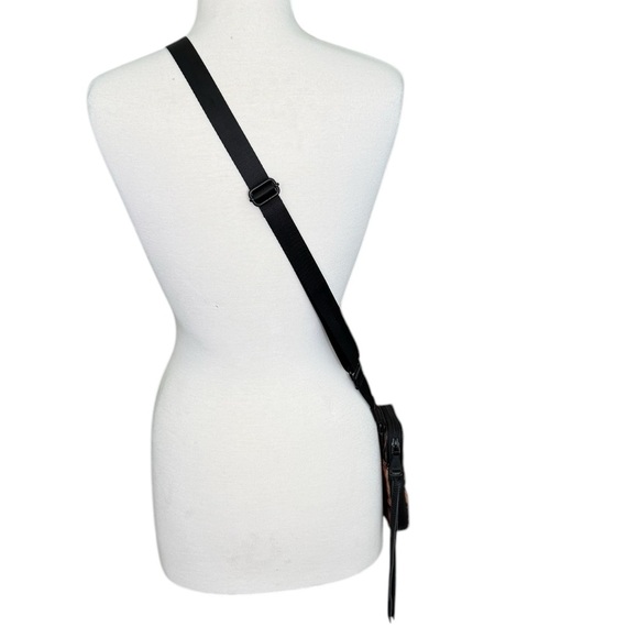 Aimee Kestenberg Nylon/Leather Leopard Crossbody Shoulder Bag Purse - Picture 5 of 10